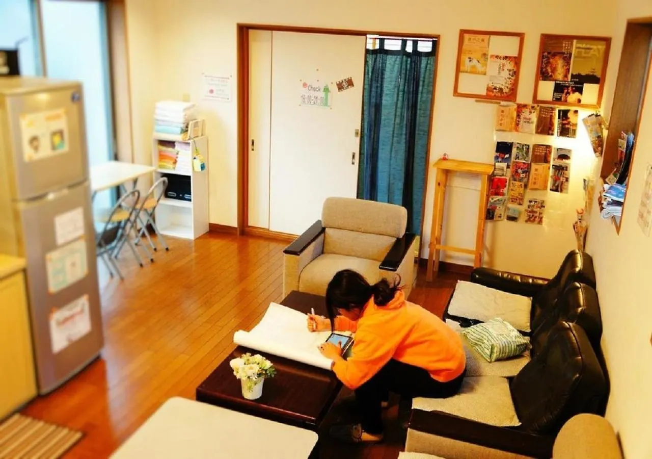 Ξενοδοχείο Osaka Tomato House Mixed Shared Dorm Room 